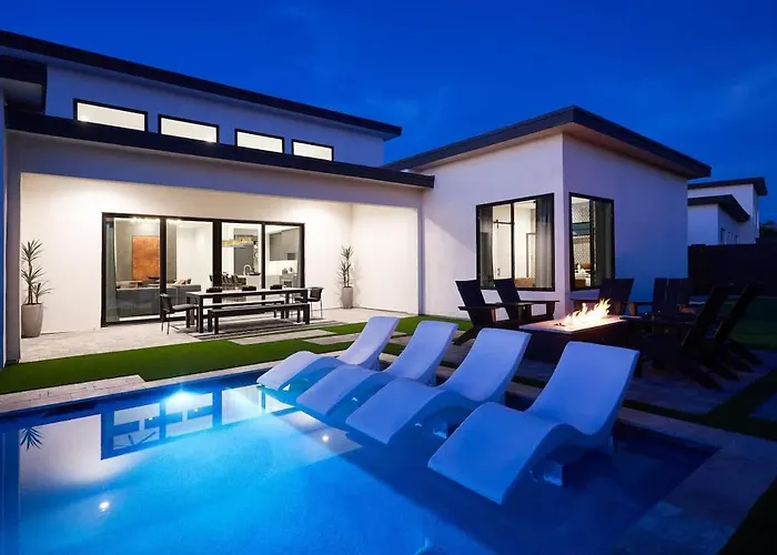 Luxe - Ember - Pool Heat Available - Fire Pit * Scottsdale